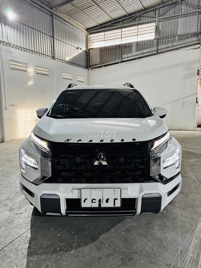 Mitsubishi Xpander Cross 2025 Trắng