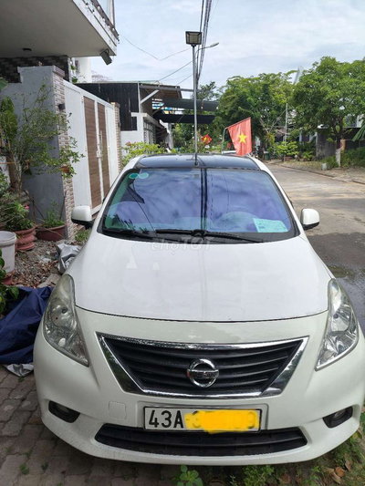 Nissan Sunny XL Trắng Số sàn