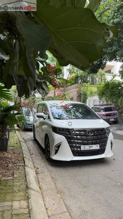 Xe Toyota Alphard 2.4 AT 2025