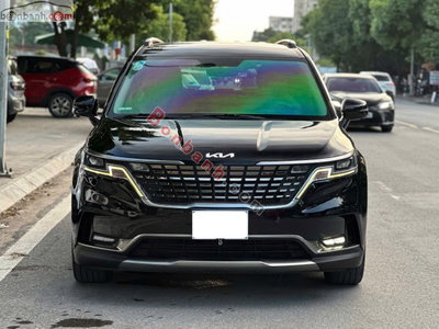 Xe Kia Carnival Premium 2.2D 7S 2024