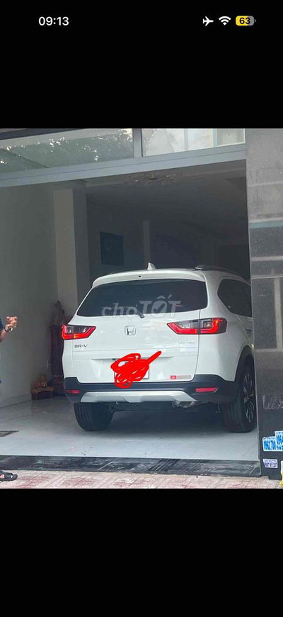 Honda BR-V L Trắng 20km