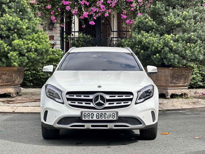 Mercedes GLA200 2019 Trắng 60000 miles