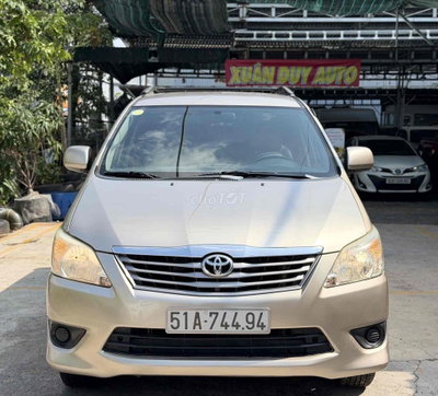 Toyota Innova 2.0E MT 2013 185.000km