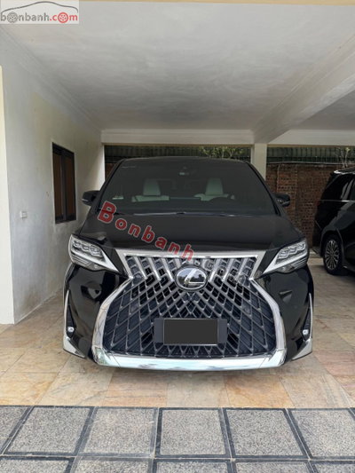 Xe Lexus LM 350 2022