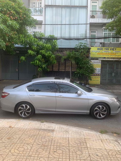 Honda Accord 2016 Bạc 190.000 km