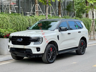 Xe Ford Everest Sport 2.0L 4x2 AT 2025