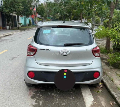 Hyundai i10 2018 màu Bạc