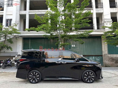 Xe Toyota Alphard 2.4 AT 2024