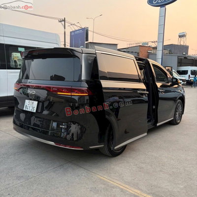 Xe BYD M9 Premium 2025