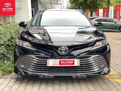 Toyota Camry 2020 2.0G Đen 107.000km