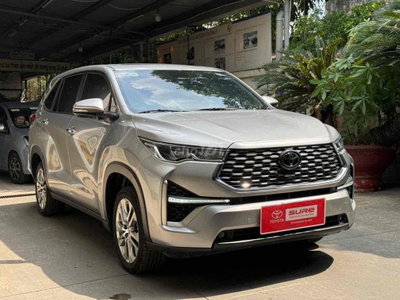 Innova Cross HEV 2024 - Xe gia đình đi ít còn bớt