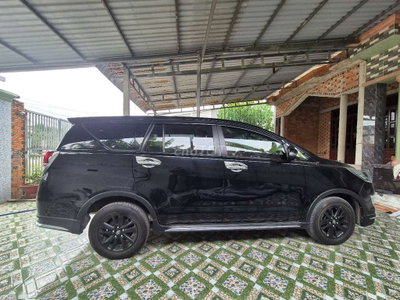 INNOVA VENTURER2018