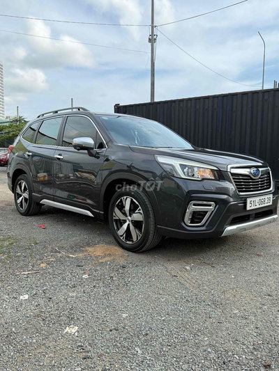 Subaru Forester 2019 Xám 60.000 km