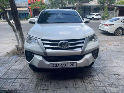 Toyota Fortuner 2017 Trắng Số sàn