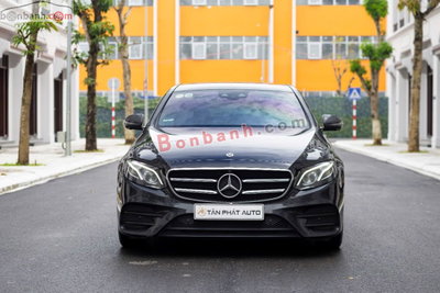 Xe Mercedes Benz E class E300 AMG 2020