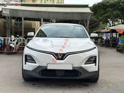 Xe VinFast VF6 Plus 2025
