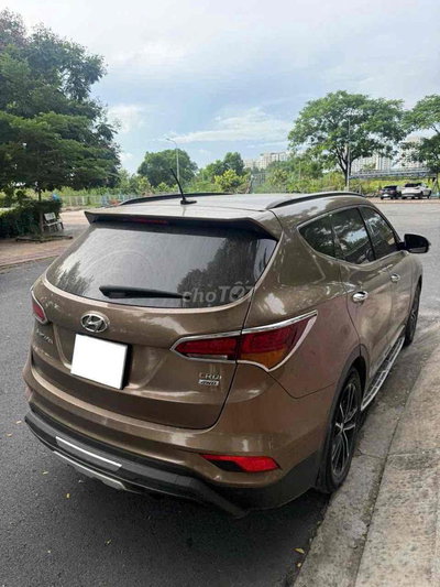 Hyundai SantaFe 2017 2.2L 4WD Nâu