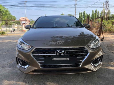 Hyundai Accent 2018 1.4 AT - 11000 km