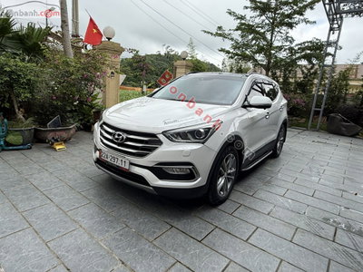Xe Hyundai SantaFe 2.2L 4WD 2018