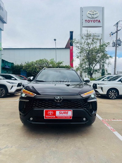 Toyota Cross 1.8V 2024 Đen