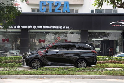 Xe Lexus LM 500h 2024