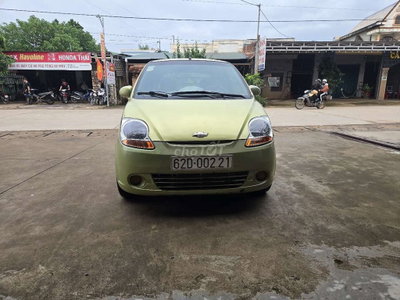 Chevrolet Spark Xanh lá