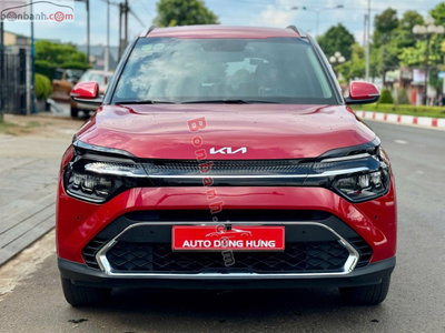 Xe Kia Carens 1.5G Luxury 2024