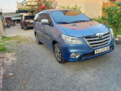 GĐ e cần bán xe Innova 2016 bản E, xe đẹp suất sắc