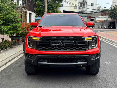 Ford Raptor 2024 Đỏ giá mềm, hồ sơ cầm tay