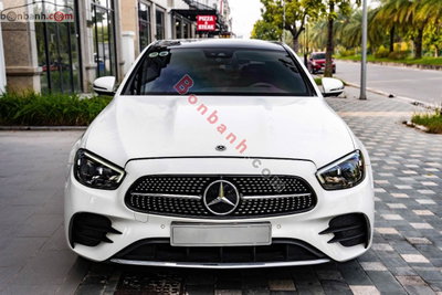 Xe Mercedes Benz E class E300 AMG 2022