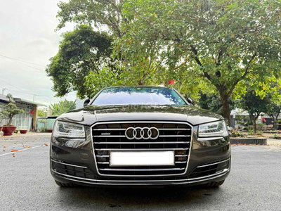 Audi A8L 2014 3.0 TFSI 90000 km