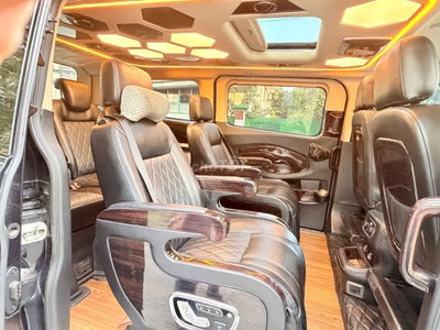 Ford Tourneo Limousine 2020 Đen 7 Ghế VIP Massage