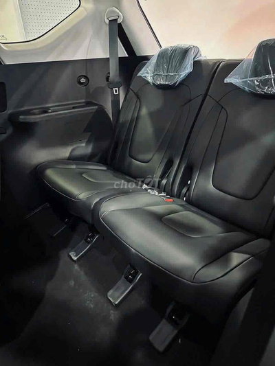 Hyundai Stargazer X 2025 Trắng Mới 100%
