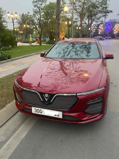 Bán xe VinFast Lux A2.0 Turbo 2021 do ít sd