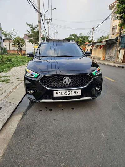 MG ZS Luxury 2022 Đen 21.500 km