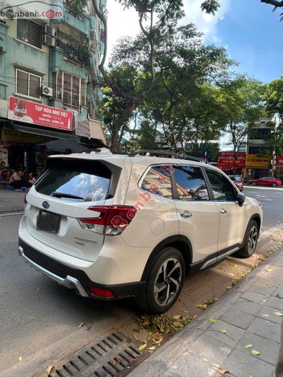 Xe Subaru Forester 2.0i-S EyeSight 2024