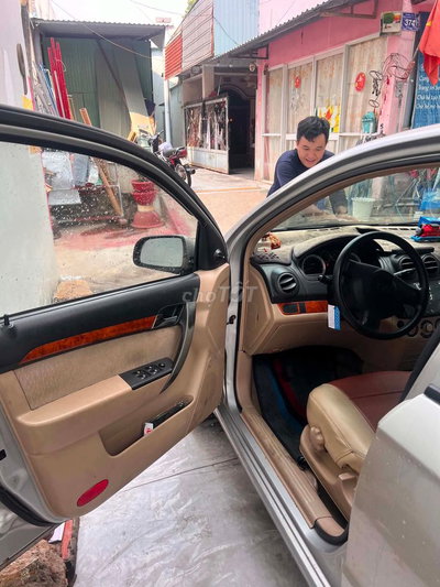 Daewoo Gentra Bạc Số sàn