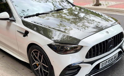 Mercedes-Benz C300 AMG 2021 Trắng