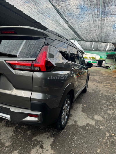 Mitsubishi Xpander Cross 2023 Xám 86000 km