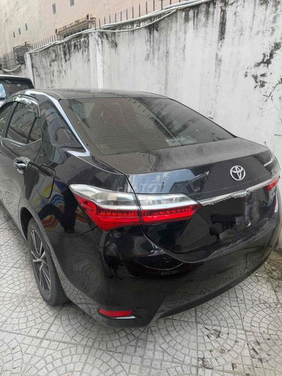 Toyota Altis 2.0 Tự động 2017