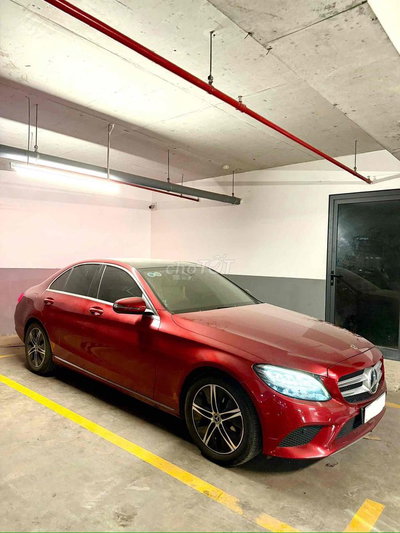 Mercedes-Benz C180 2020 Đỏ 60.000 km