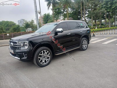 Xe Ford Everest Titanium Plus 2.0L 4x4 AT 2023