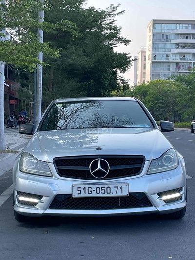 Mercedes-Benz C300 W204 2011 Bạc