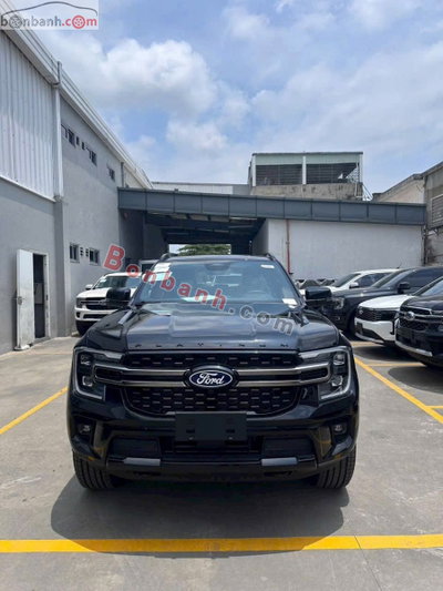 Xe Ford Everest Platinum+ 2.3L 4x4 AT 2026