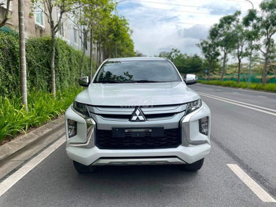 Mitsubishi Triton 2022 bản tiêu chuẩn