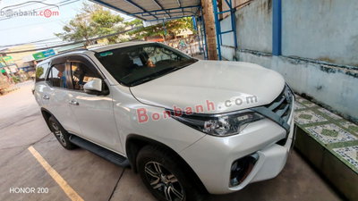 Xe Toyota Fortuner 2.4G 4x2 AT 2020