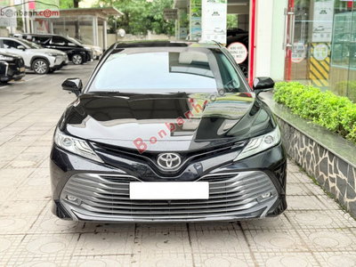 Xe Toyota Camry 2.5Q 2020