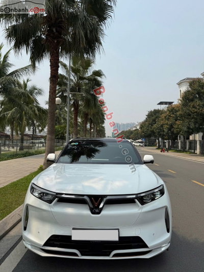 Xe VinFast VF9 Plus 7S 2025