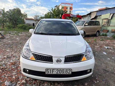 Nissan Tiida 2007 tu động