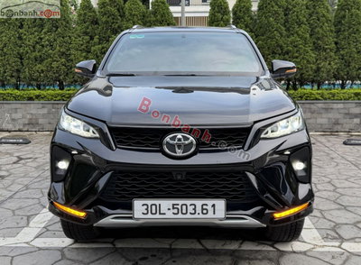 Xe Toyota Fortuner Legender 2.4L 4x2 AT 2024